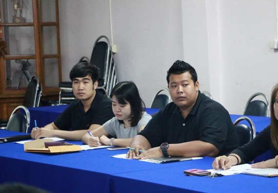 ภาพกิจกรรม คณะวิทยาศาสตร์และเทคโนโลยี จัดการอบรมเชิงปฏิบัติการ เรื่อง การเตรียมความพร้อมเพื่อเข้าสู่ตำแหน่งชำนาญการของพนักงานสายสนับสนุน