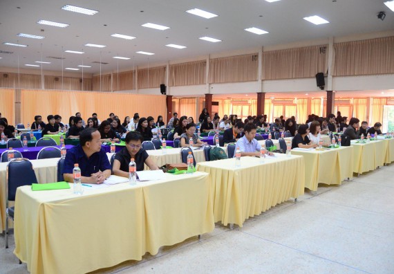 ภาพกิจกรรม คณะวิทยาศาสตร์และเทคโนโลยี เข้าร่วมโครงการประชุมเชิงปฏิบัติการ เรื่อง การเขียนโครงการเพื่อจัดทำงบประมาณบูรณาการตามยุทธศาสตร์และตัวชี้วัด ประจำปีงบประมาณ 2561