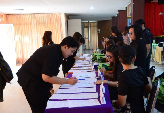 ภาพกิจกรรม คณะวิทยาศาสตร์และเทคโนโลยี เข้าร่วมโครงการประชุมเชิงปฏิบัติการ เรื่อง การเขียนโครงการเพื่อจัดทำงบประมาณบูรณาการตามยุทธศาสตร์และตัวชี้วัด ประจำปีงบประมาณ 2561