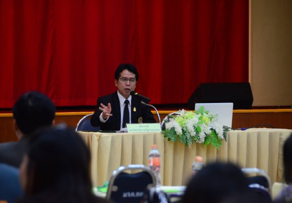 ภาพกิจกรรม คณะวิทยาศาสตร์และเทคโนโลยี เข้าร่วมโครงการประชุมเชิงปฏิบัติการ เรื่อง การเขียนโครงการเพื่อจัดทำงบประมาณบูรณาการตามยุทธศาสตร์และตัวชี้วัด ประจำปีงบประมาณ 2561