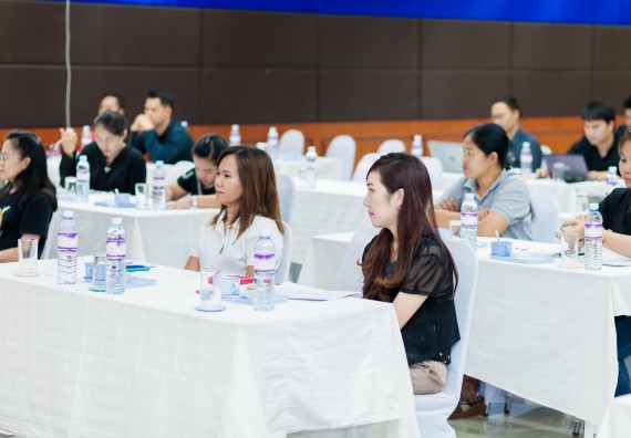 ภาพกิจกรรม คณะวิทยาศาสตร์และเทคโนโลยี จัดโครงการอบรมเชิงปฏิบัติการ การพัฒนาบุคลากรเข้าสู่ตำแหน่งทางวิชาการ ตำแหน่งที่สูงขึ้น