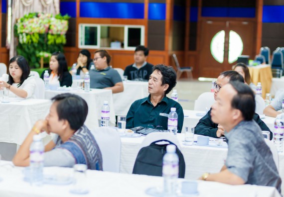 ภาพกิจกรรม คณะวิทยาศาสตร์และเทคโนโลยี จัดโครงการอบรมเชิงปฏิบัติการ การพัฒนาบุคลากรเข้าสู่ตำแหน่งทางวิชาการ ตำแหน่งที่สูงขึ้น