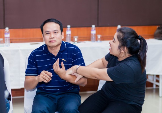 ภาพกิจกรรม คณะวิทยาศาสตร์และเทคโนโลยี จัดโครงการอบรมเชิงปฏิบัติการ กิจกรรมรักองค์กร