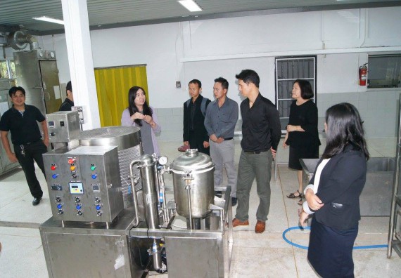 ภาพกิจกรรม ศูนย์วิทยาศาสตร์และวิทยาศาสตร์ประยุกต์ จัดโครงการศึกษาดูงาน