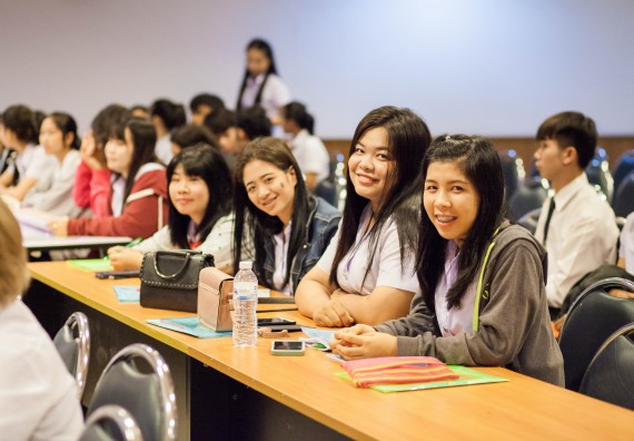 นักศึกษาคณะวิทยาศาสตร์และเทคโนโลยี เข้าร่วม อบรมโครงการพัฒนาศักยภาพผู้นำประจำปีการศึกษา 2560