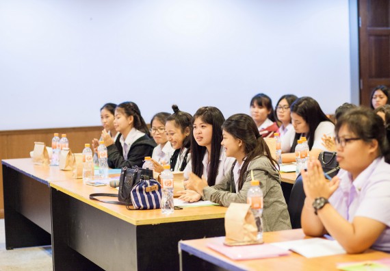 นักศึกษาคณะวิทยาศาสตร์และเทคโนโลยี เข้าร่วม อบรมโครงการพัฒนาศักยภาพผู้นำประจำปีการศึกษา 2560