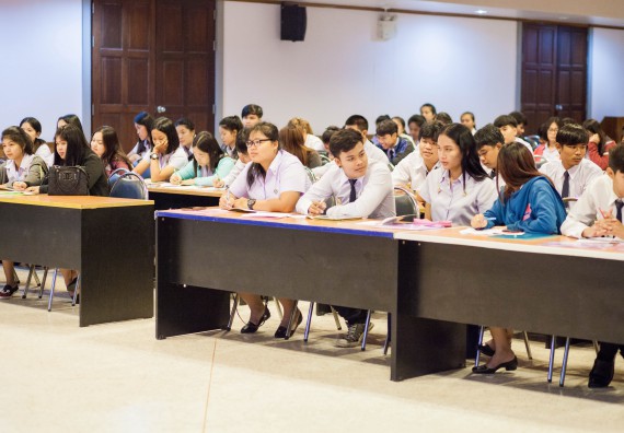 นักศึกษาคณะวิทยาศาสตร์และเทคโนโลยี เข้าร่วม อบรมโครงการพัฒนาศักยภาพผู้นำประจำปีการศึกษา 2560