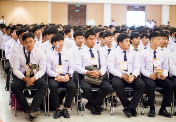 องค์การบริหารนักศึกษา กองพัฒนานักศึกษา จัดโครงการปฐมนิเทศนักศึกษาใหม่ ประจำปีการศึกษา 2560