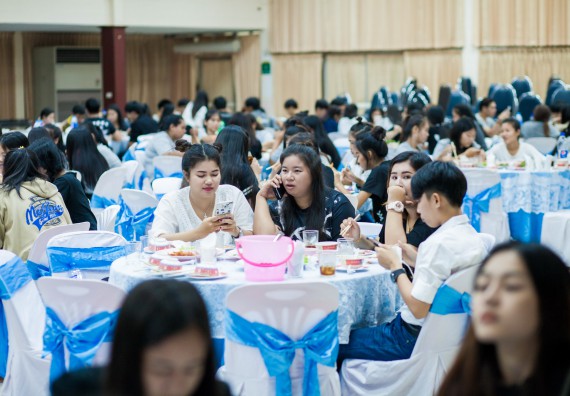 ภาพกิจกรรม คณะวิทยาศาสตร์และเทคโนโลยี จัดกิจกรรม goodbye senior'56 คณะวิทยาศาสตร์และเทคโนโลยี