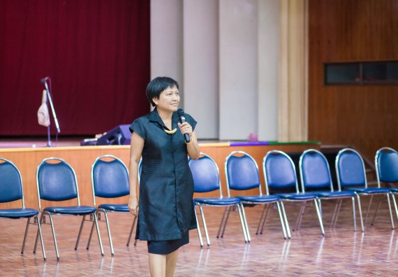 ภาพกิจกรรม คณะวิทยาศาสตร์และเทคโนโลยี จัดกิจกรรม goodbye senior'56 คณะวิทยาศาสตร์และเทคโนโลยี