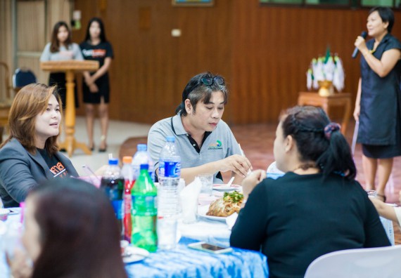 ภาพกิจกรรม คณะวิทยาศาสตร์และเทคโนโลยี จัดกิจกรรม goodbye senior'56 คณะวิทยาศาสตร์และเทคโนโลยี