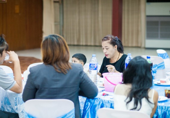 ภาพกิจกรรม คณะวิทยาศาสตร์และเทคโนโลยี จัดกิจกรรม goodbye senior'56 คณะวิทยาศาสตร์และเทคโนโลยี