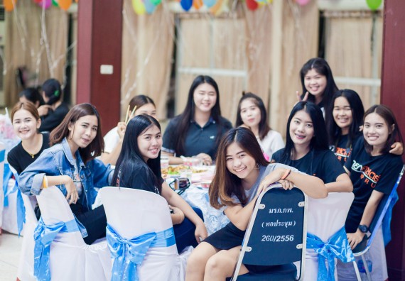 ภาพกิจกรรม คณะวิทยาศาสตร์และเทคโนโลยี จัดกิจกรรม goodbye senior'56 คณะวิทยาศาสตร์และเทคโนโลยี