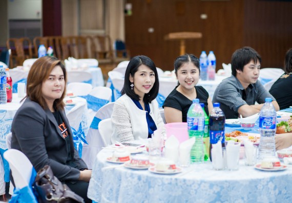 ภาพกิจกรรม คณะวิทยาศาสตร์และเทคโนโลยี จัดกิจกรรม goodbye senior'56 คณะวิทยาศาสตร์และเทคโนโลยี