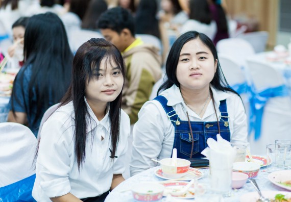 ภาพกิจกรรม คณะวิทยาศาสตร์และเทคโนโลยี จัดกิจกรรม goodbye senior'56 คณะวิทยาศาสตร์และเทคโนโลยี