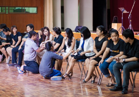 ภาพกิจกรรม คณะวิทยาศาสตร์และเทคโนโลยี จัดกิจกรรม goodbye senior'56 คณะวิทยาศาสตร์และเทคโนโลยี