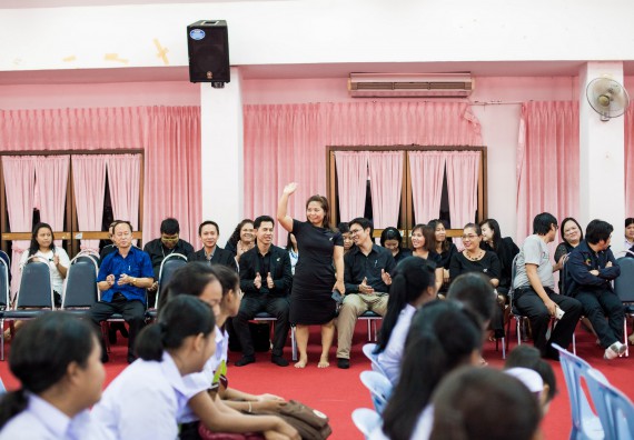 ภาพกิจกรรม  สโมสรนักศึกษาคณะวิทยาศาสตร์และเทคโนโลยี จัดโครงการปฐมนิเทศนักศึกษาใหม่ คณะวิทยาศาสตร์และเทคโนโลยี ประจำปี 2560