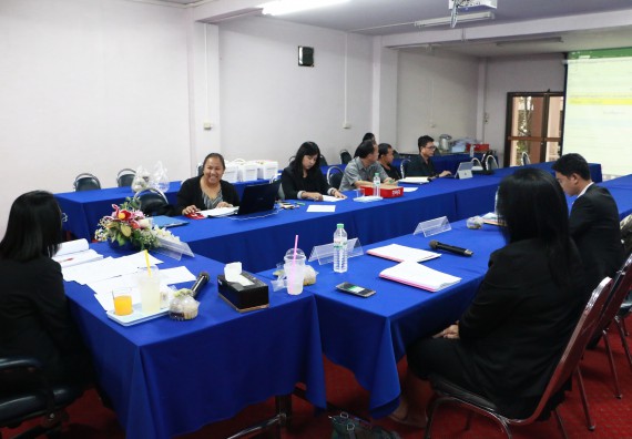 ภาพกิจกรรม หลักสูตรฟิสิกส์ จัดการตรวจประเมินคุณภาพภายในระดับหลักสูตรประจำปีการศึกษา 2559 หลักสูตรฟิสิกส์