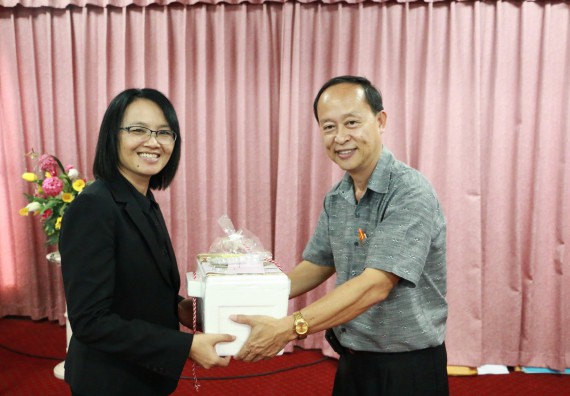 ภาพกิจกรรม หลักสูตรฟิสิกส์ จัดการตรวจประเมินคุณภาพภายในระดับหลักสูตรประจำปีการศึกษา 2559 หลักสูตรฟิสิกส์