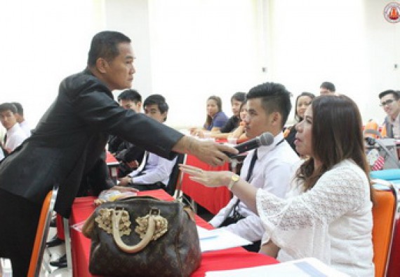 ภาพกิจกรรม คณะวิทยาศาสตร์และเทคโนโลยี เข้าร่วมนำเสนอแนวปฏิบัติที่ดีด้านการบูรณาการศิลปะและวัฒนธรรมกับการเรียนการสอน