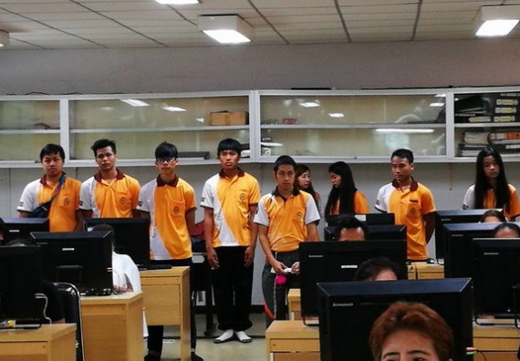 ภาพกิจกรรม หลักสูตรเทคโนโลยีสารสนเทศ จัดการอบรมเชิงปฏิบัติการ เรื่อง การใช้คอมพิวเตอร์เบื้องต้นในผู้สูงอายุ