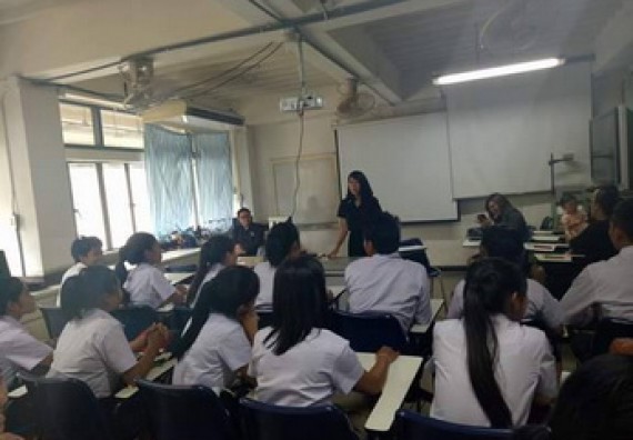 ภาพกิจกรรม โปรแกรมวิชาเคมี จัดกิจกรรมสืบสานวัฒนธรรมประเพณี สานสัมพันธ์เคมีน้องพี่