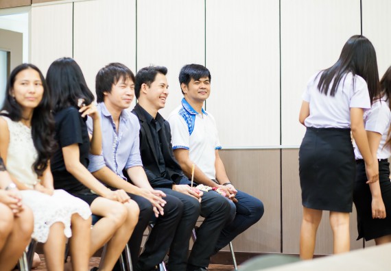 ภาพกิจกรรม คณะวิทยาศาสตร์และเทคโนโลยี จัดกิจกรรมไหว้ครูคณะวิทยาศาสตร์และเทคโนโลยี ประจำปีการศึกษา 2560