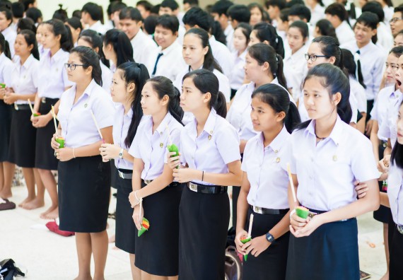 ภาพกิจกรรม คณะวิทยาศาสตร์และเทคโนโลยี จัดกิจกรรมไหว้ครูคณะวิทยาศาสตร์และเทคโนโลยี ประจำปีการศึกษา 2560