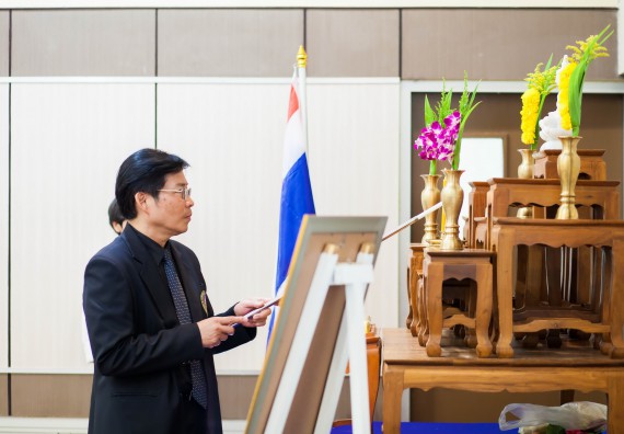 ภาพกิจกรรม คณะวิทยาศาสตร์และเทคโนโลยี จัดกิจกรรมไหว้ครูคณะวิทยาศาสตร์และเทคโนโลยี ประจำปีการศึกษา 2560