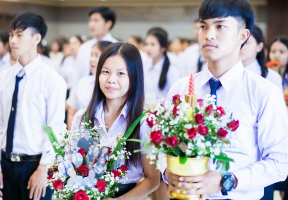 ภาพกิจกรรม คณะวิทยาศาสตร์และเทคโนโลยี จัดกิจกรรมไหว้ครูคณะวิทยาศาสตร์และเทคโนโลยี ประจำปีการศึกษา 2560