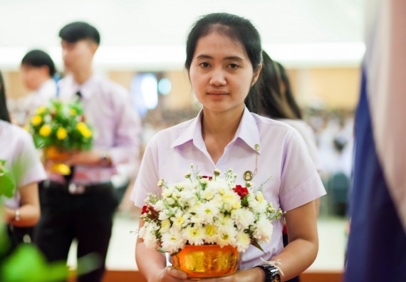 ภาพกิจกรรม คณะวิทยาศาสตร์และเทคโนโลยี เข้าร่วมพิธีไหว้ครู “น้อมจิตวันทาบูชาครู” ประจำปีการศึกษา 2560