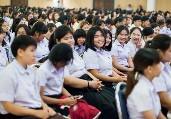ภาพกิจกรรม คณะวิทยาศาสตร์และเทคโนโลยี เข้าร่วมโครงการวันต่อต้านยาเสพติดโลกและประกาศเจตนารมณ์มหาวิทยาลัยปลอดเหล้า ปลอดบุหรี่