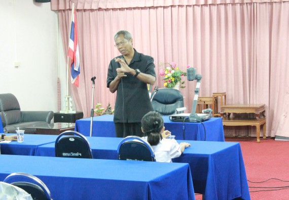 ภาพกิจกรรม การพูดทางวิทยาศาสตร์ ระดับมัธยมศึกษาตอนต้น