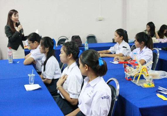 ภาพกิจกรรม การพูดทางวิทยาศาสตร์ ระดับมัธยมศึกษาตอนปลาย