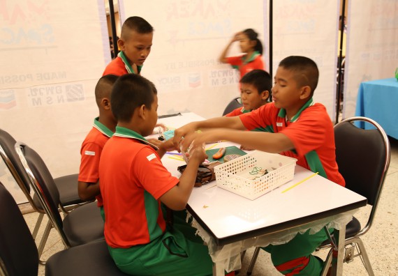 ภาพบรรยากาศการเข้าชมกิจกรรม คาราวานวิทยาศาสตร์ อพวช.