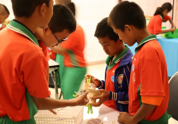 ภาพบรรยากาศการเข้าชมกิจกรรม คาราวานวิทยาศาสตร์ อพวช.