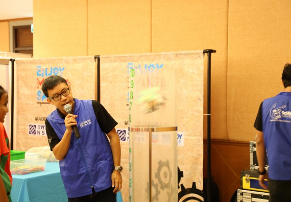 ภาพบรรยากาศการเข้าชมกิจกรรม คาราวานวิทยาศาสตร์ อพวช.