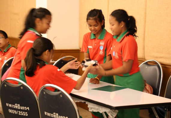 ภาพบรรยากาศการเข้าชมกิจกรรม คาราวานวิทยาศาสตร์ อพวช.