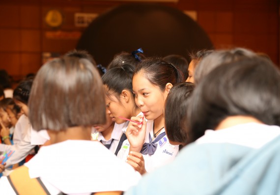 ภาพบรรยากาศการเข้าชมกิจกรรม คาราวานวิทยาศาสตร์ อพวช.