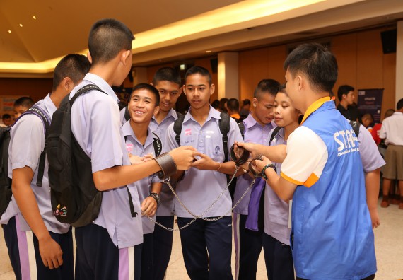 ภาพบรรยากาศการเข้าชมกิจกรรม คาราวานวิทยาศาสตร์ อพวช.