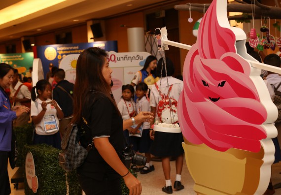 ภาพบรรยากาศการเข้าชมกิจกรรม คาราวานวิทยาศาสตร์ อพวช.