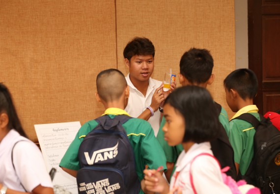 ภาพบรรยากาศการเข้าชมกิจกรรม คาราวานวิทยาศาสตร์ อพวช.