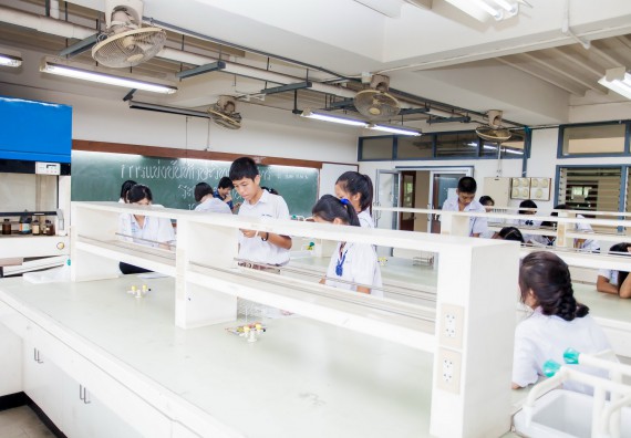 ภาพกิจกรรม ทักษะทางวิทยาศาสตร์และเทคโนโลยี ระดับมัธยมศึกษาตอนต้น