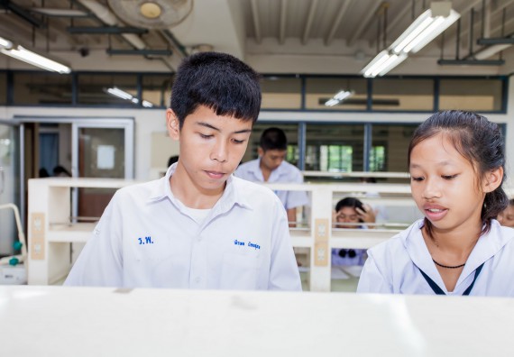 ภาพกิจกรรม ทักษะทางวิทยาศาสตร์และเทคโนโลยี ระดับมัธยมศึกษาตอนต้น