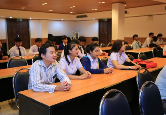 ภาพกิจกรรม สัมมนาวิชาการ ด้านวิทยาศาสตร์ 2560 | Seminar On Science 2017