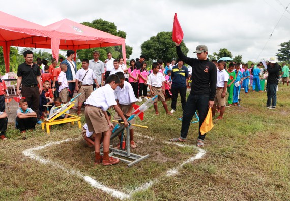 ภาพกิจกรรม  การแข่งขันจรวดขวดน้ำ ระดับประถมศึกษา