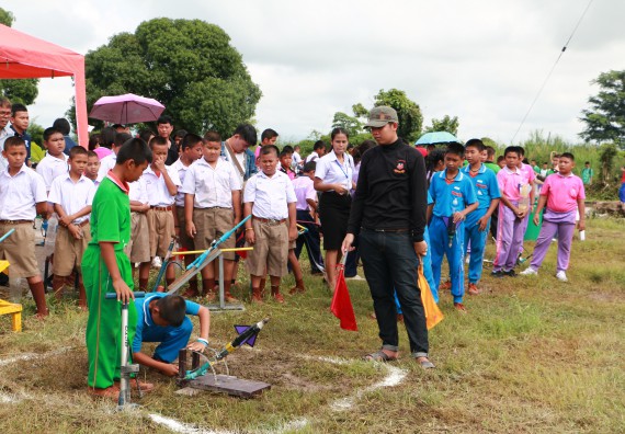 ภาพกิจกรรม  การแข่งขันจรวดขวดน้ำ ระดับประถมศึกษา
