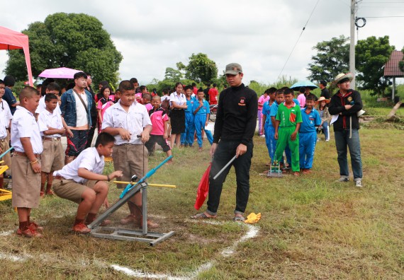 ภาพกิจกรรม  การแข่งขันจรวดขวดน้ำ ระดับประถมศึกษา