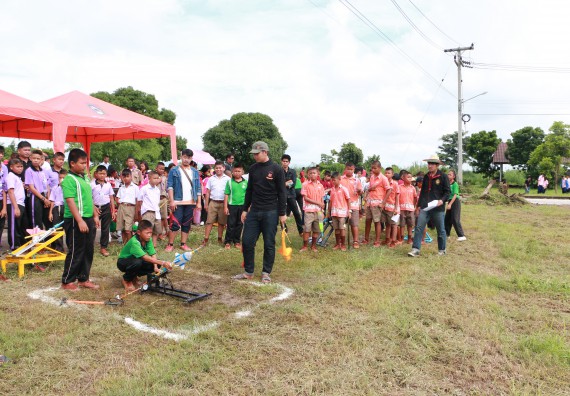 ภาพกิจกรรม  การแข่งขันจรวดขวดน้ำ ระดับประถมศึกษา