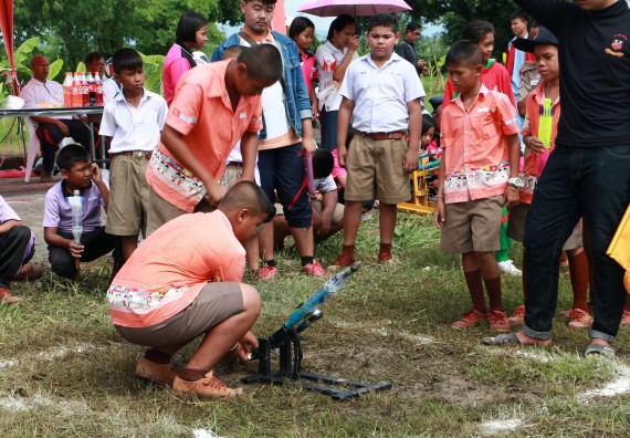ภาพกิจกรรม  การแข่งขันจรวดขวดน้ำ ระดับประถมศึกษา